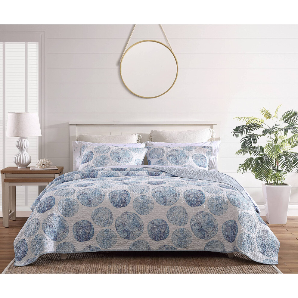 Tommy Bahama - Queen Quilt Set Reversible Cotton Bedding With Matching Shams Coastal Inspired Bedding Essentials (Ocean Isle Blue Queen)
