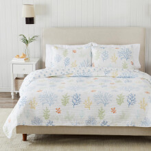 King Coastal Senges?t Sommerstrand 3-delt vendbar All Season Senget?ppe Quilt S?t med Shams. Letv?gts nautisk quiltet betr?k. Maldiverne Collecti