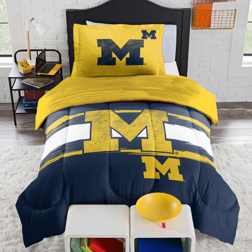 Northwest NCAA Michigan Wolverines Comforter & Sham S?t Twin/Twin XL