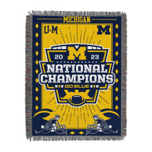 Northwest Michigan Wolverines 2023 Nationale Kampioenen Geweven Tapestry Gooi Deken - 48 x 60 Inch - NCAA Officieel Fan Decor - Visionair Ontwerp