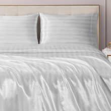 Juicy Couture Satijnen Damast Laken Set - Luxe Witte Beddengoed - Gladgestreepte Lakens - Koningin