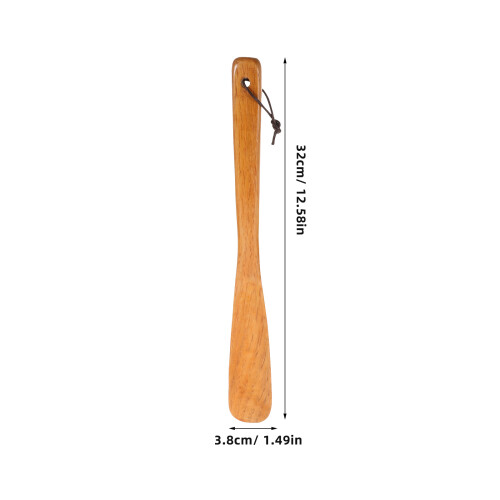 calzador de madera para y con mango largo 1