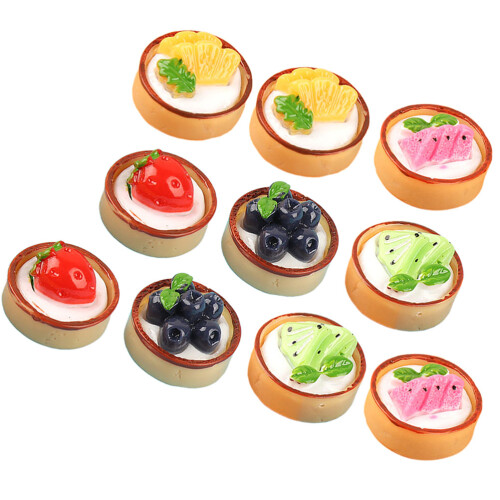 18 . mini pasteles artificiales con , realistas 2