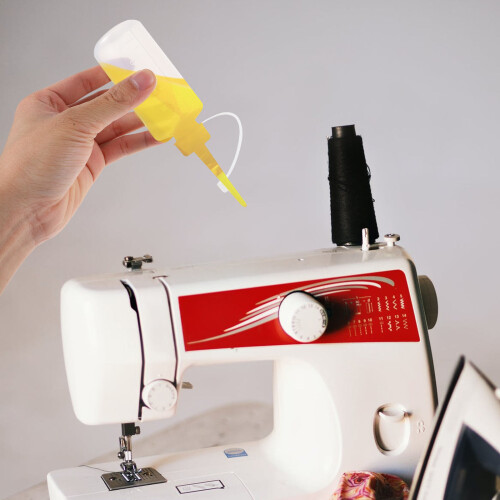10 flacons d'huile pour machine à avec embout fin 2