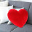 oreiller cœur en peluche - coussin - idée cadeau saint-valentin 6