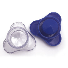 pilulier portable en plastique avec écrase-pilules pour enfants