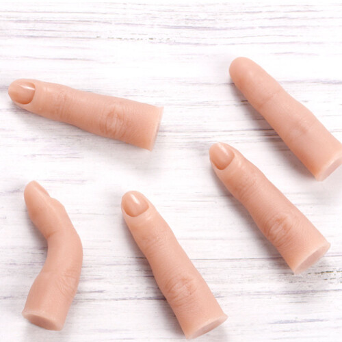 allenamento unghie in acrilico per manicure e esercitazione 2