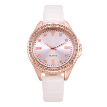 (F) New Fashion Belt Watch Women's Leisure Quartz Women's Bracelet Bracelet Gift Box Packaging