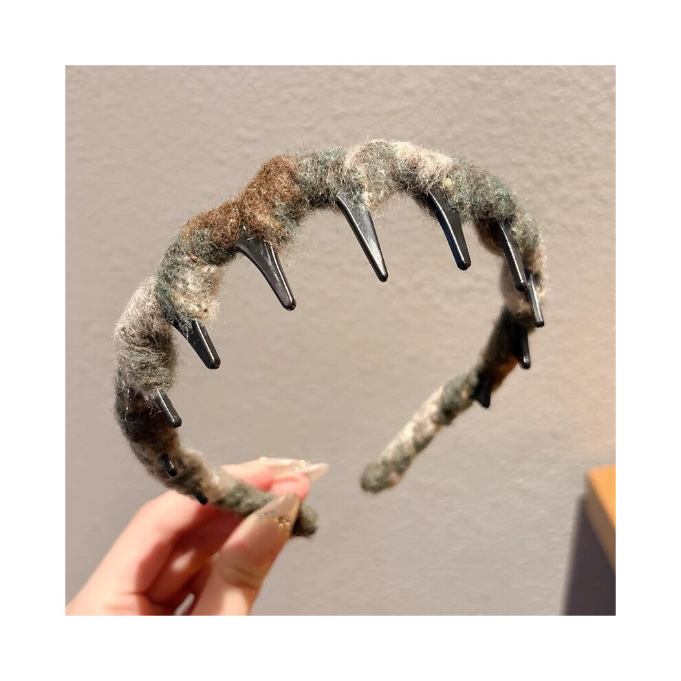 (A) Vintage High Cranium Artificial Pearl Hairband Velvet Wave Bead Headband