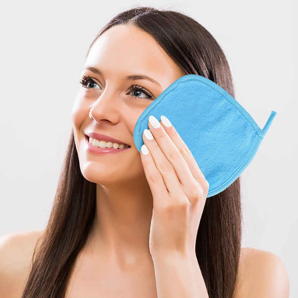 (B) Water Absorbing Small Square Towel  Cleaning Face Towel  Lazy Person Washing Makeup Remover Towel