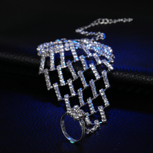 bracciale nuziale con e a per sposa 2