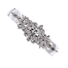 Elegant Weißer Pailletten Strassgürtel Für Hochzeitskleid