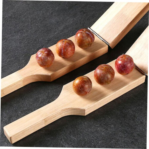 Plum Fruit Clipper Walnut Opener Nutcracker Nuts Pressing Tool Manual Handheld Kitchen Tool Easy To Use 2