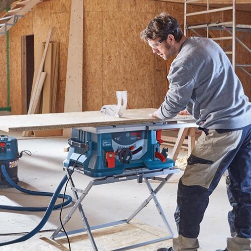 Bosch Bosch Professional 0601B42070 GTS 635-216 Table Saw 1