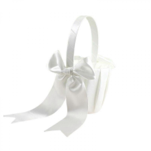 Hochzeitsblumenkorb, Blumenmädchenkorb, Satinblumenkörbe mit Schleife, eleganter Hochzeitsblumenkorb, weißer Blumenkorb mit Blütenblät