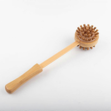 Rascador de espalda curvo extragrande de bambú: 104 puntas de madera grandes que proporcionan alivio instantáneo de la picazón, mango