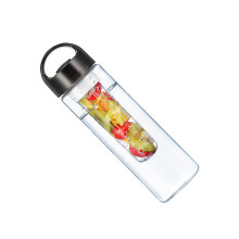 750Ml Kunststoff Wasserflasche Mit Auslaufsicherem Für Reisen Sport