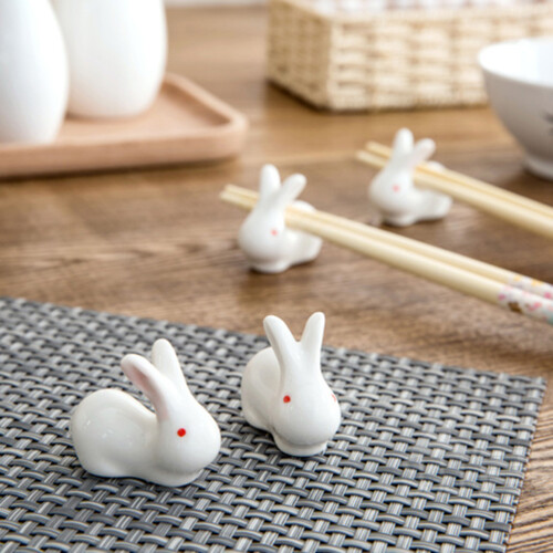6 Keramik Hase Stäbchenablage Halter Kissen Weiß 2