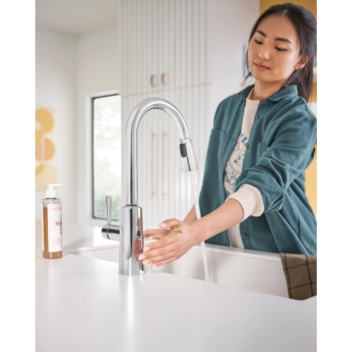 Moen Riley Chrome Motionsense Wave Sensor Touchless One Handle Pulldown Rubinetto da cucina con Power Clean 7402EW 1