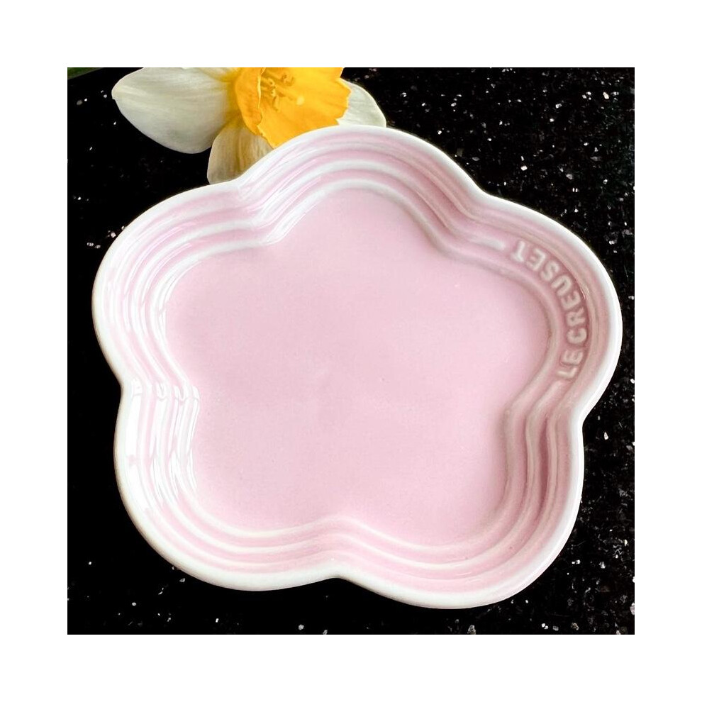 (Macaroon Pink) Ceramic Pet Bowl Plate for Wet Food - Perfect for Your Feline Friend - Ideal for Cats and Dogs cat bowls-image-OPC-PMCQVBP-NEW