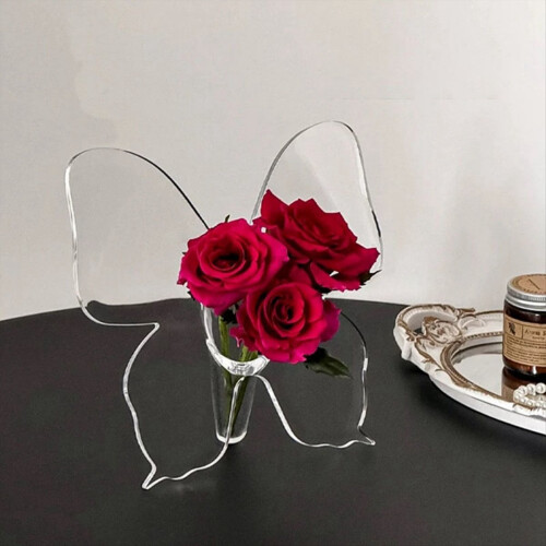 vases
acrylic vase 2