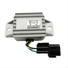 Relé de segurança R8T30173 Plug para escavadeira de esteira Kobelco SK200-5