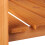 Blumentisch aus hellem Holz 7