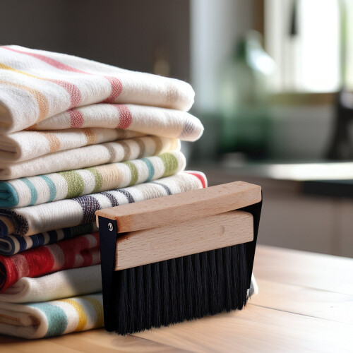 Ensemble mini-pelle et balayette pour un nettoyage rapide de la table