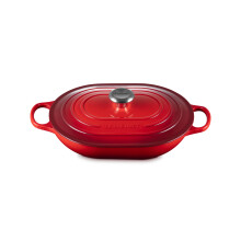 Cacerola ovalada exclusiva de hierro fundido esmaltado Le Creuset con tapa, 3,75 cuartos de galσn, color cereza