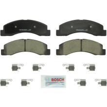 BOSCH BC824 QuietCast Premium keramiska skivbromsbelggssats - Kompatibel med Select Ford Excursion F-150 F-250 Super Duty F-350 Super Duty; FRM