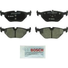 BOSCH BC763 QuietCast Conjunto de Pastilhas de Travão Cerâmicas - Compatível com BMW 318i, 323i, 325i, Z4; Saab 9-5