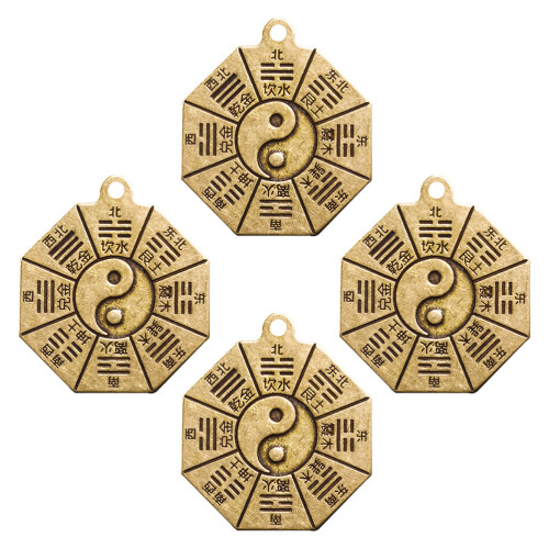 4 Trigram Hangers Rood Yin Yang Amulet Sleutel