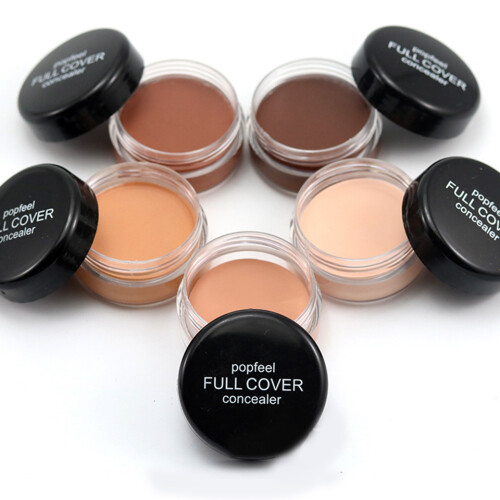 FC02 Vollabdeckender Concealer Perl-Puder Nase 2