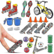 (car) Cars Themed Advent Calendar 2025 with 24 Surprise Toys, Ideal Stocking Stuffers for Boys and Girls