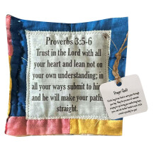(Type 15) Mini Prayer Quilt Cross Handcrafted Sew Pocket 10x10cm Type 2