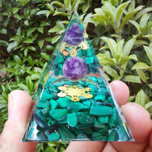 (QK01 Malachite) Orgone Pyramid Epoxy 5cm Decorative Ornament 3D Glass QK09