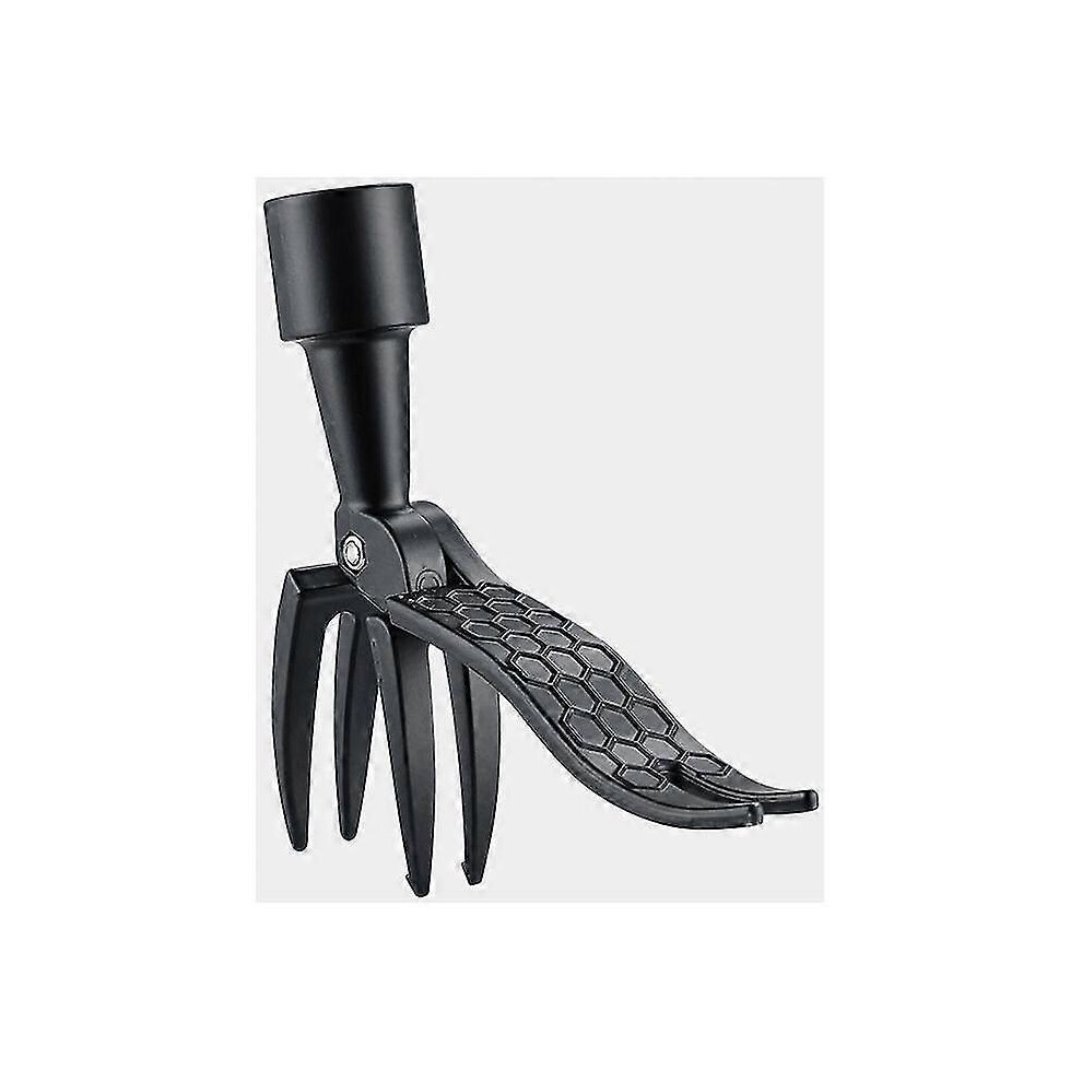 Manual 4-claw weeder for weeding the garden, Fontainebleau