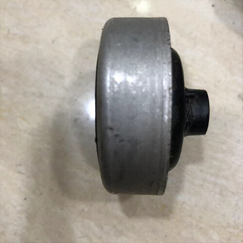 Air Conditioning Compressor Bracket for 21 1506443-00-Z 2