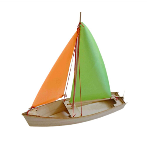 Zelfrijdende zeilboot houten bootmodel bouwpakket