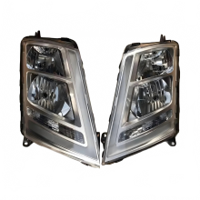 Volvo FM FH vrachtwagenkoplampmontage OEM 22239221/21221134 & 22239220/21221133 voor voertuigen met stuur links
