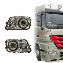 24V Head Lamp Pair for Mercedes-Benz Actros MP3 - European Truck Parts Mega Headlight (9438201461, 9438201561, 9438201661, 9438201761)