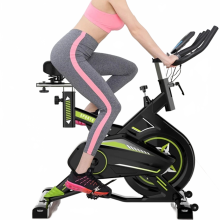Verstelbare magnetische weerstand indoor spinningfiets voor thuisfitness