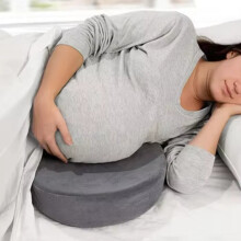 Ergonomic Maternity Pillow Wedge - Comfort for Expecting Mothers