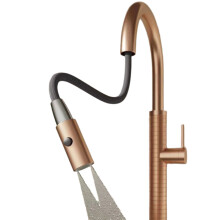 Brushed Rose Gold Luxury Brass Kitchen Sink Faucet - Modern Pull-Out Mixer Tap with Hot & Cold Water Control