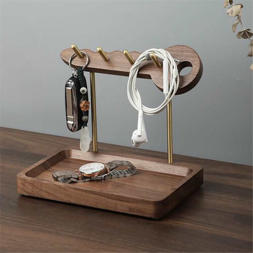 walnut hanging key ornament 2