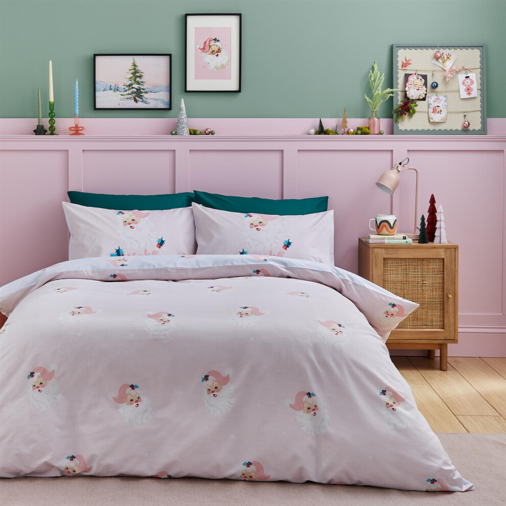 Catherine Lansfield Vintage Christmas Santa Duvet Set - Image 3