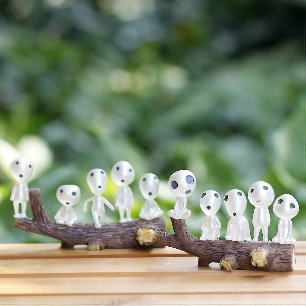 Set of 8 tree elf figurines, miniature light-up statues, resin garden decoration for micro-landscape (random style)