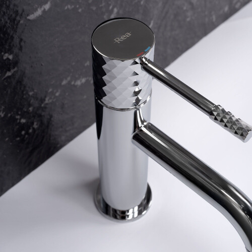 Fürdőszobai Csaptelep Rea Lungo Diamond Chrome 1