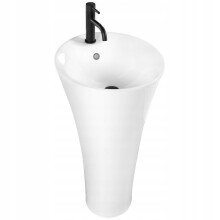 Freestanding Ceramic Basin Agnes