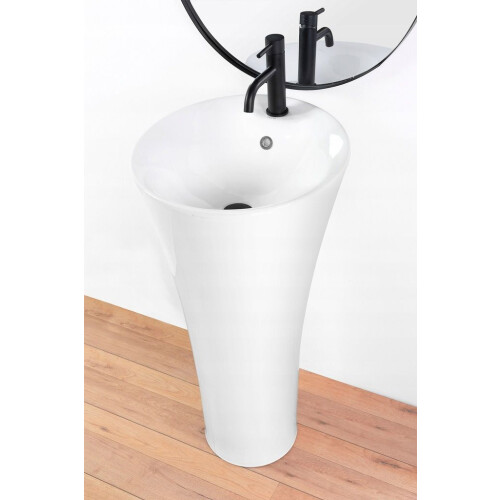 Freestanding Ceramic Basin Agnes 2
